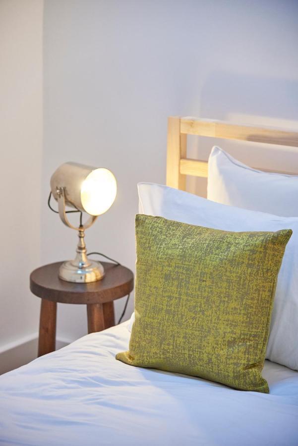Duque In Chiado II Apartment Lisbon Room photo